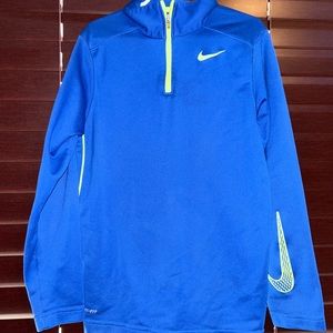 nike long sleeve